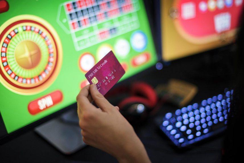 Pennsylvania Lawmaker Says Online Gambling Increasing Credit Card Debt